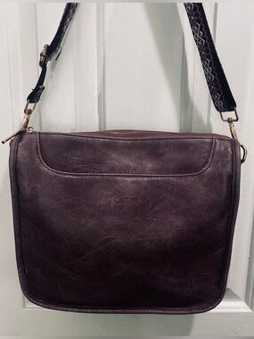 Plum Leather-Effect Bohemian Style Crossbody Bag with Detachable Strap